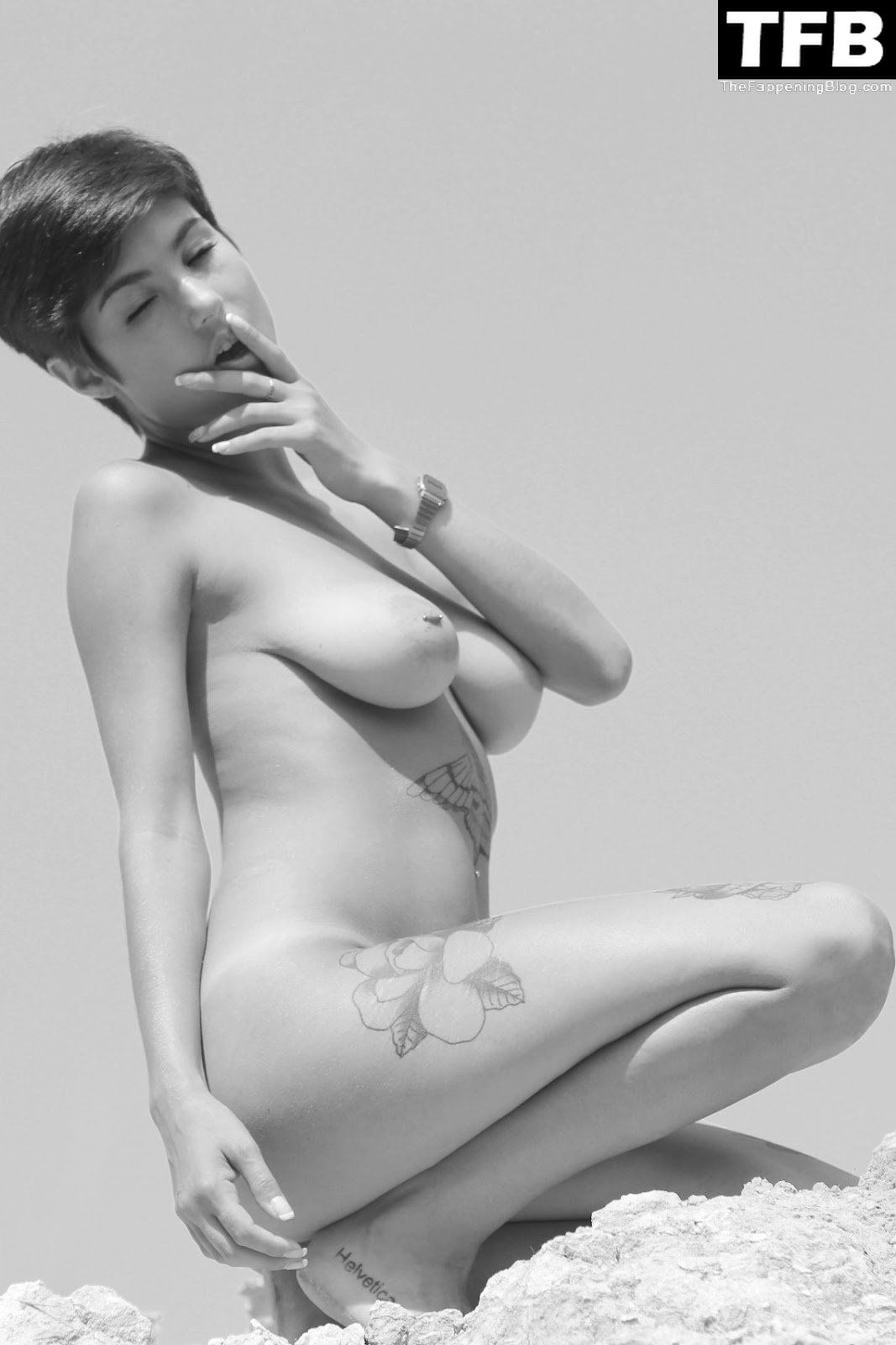 Giorgia Soleri Nude Sexy 013